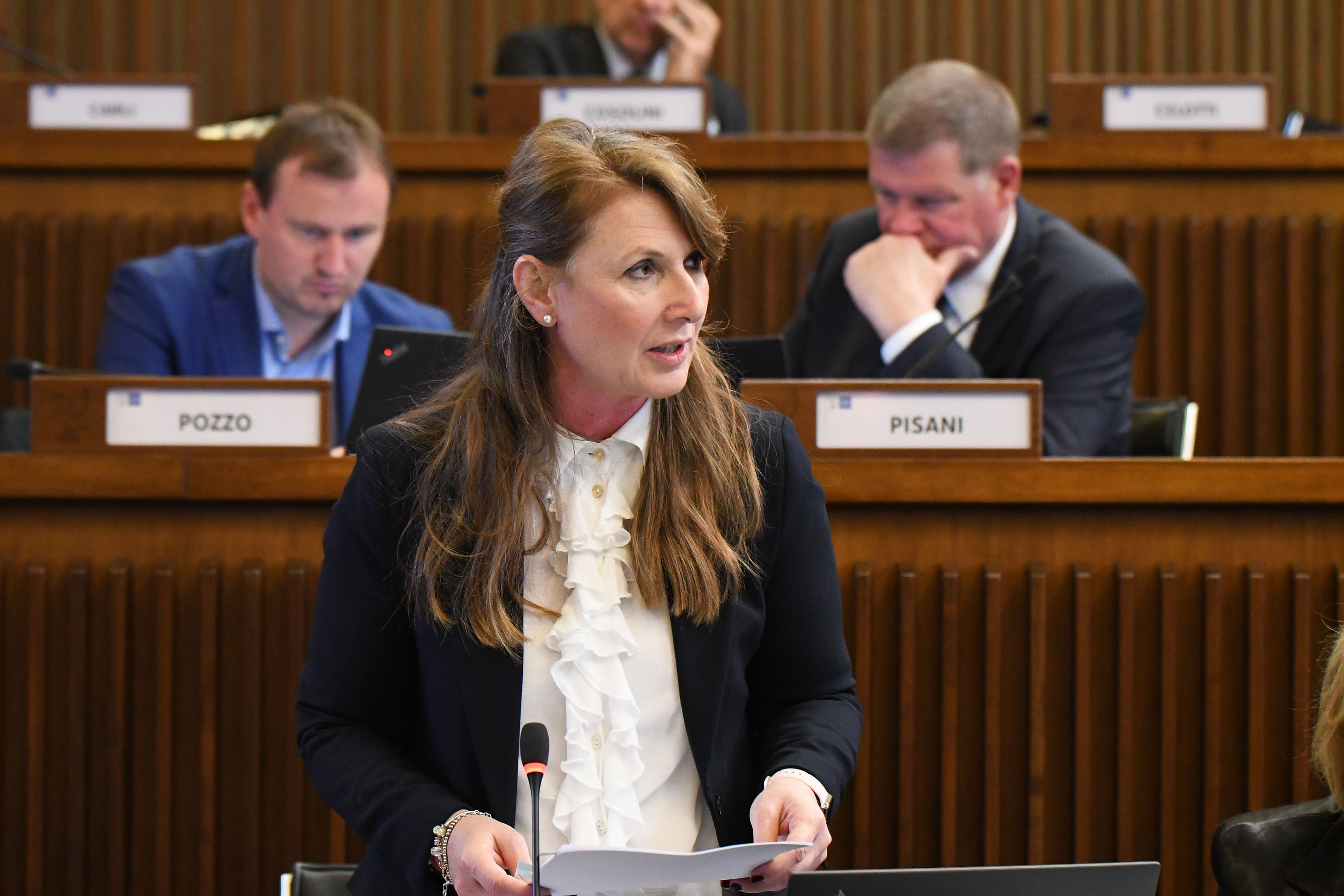 OMNIBUS. CAPOZZI (M5S): MORTIFICATO RUOLO CONSIGLIERI E COMMISSIONI
